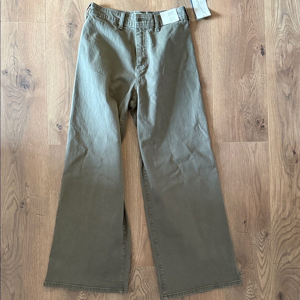 NWT Universal thread high rise sailor wide leg
